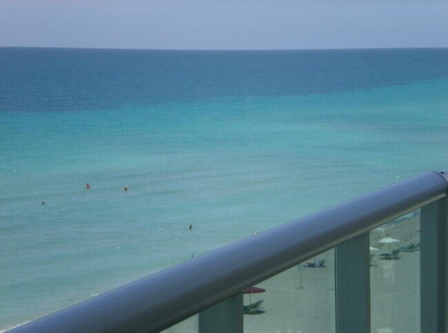 Foto del edificio - 3901 S Ocean Dr