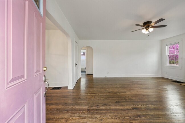 Foto del edificio - 3232 Fairmont Blvd