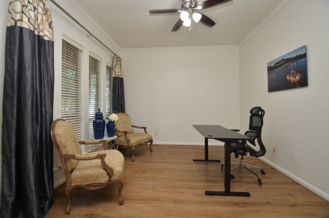 Foto del edificio - 25619 Tower Side Ln