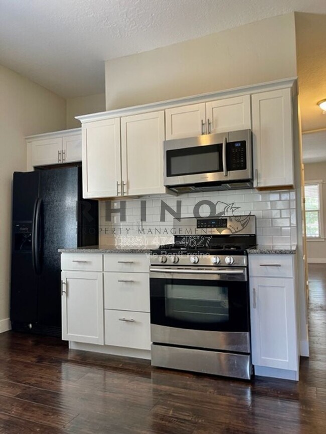 Foto del edificio - 576 N 400 W