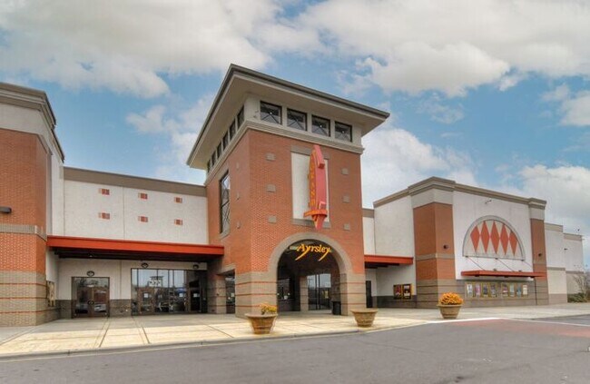Foto del edificio - 2064 Ayrsley Town Blvd