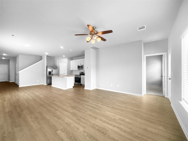 Foto del edificio - 632 Levine Ct