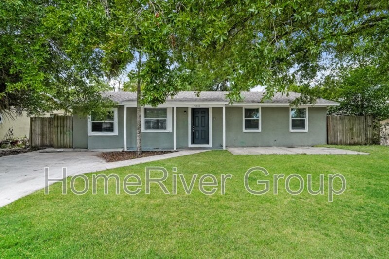 Foto principal - 3011 Star St