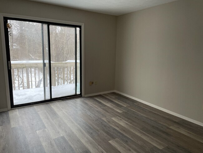 Foto del edificio - 1566 Mac Dr