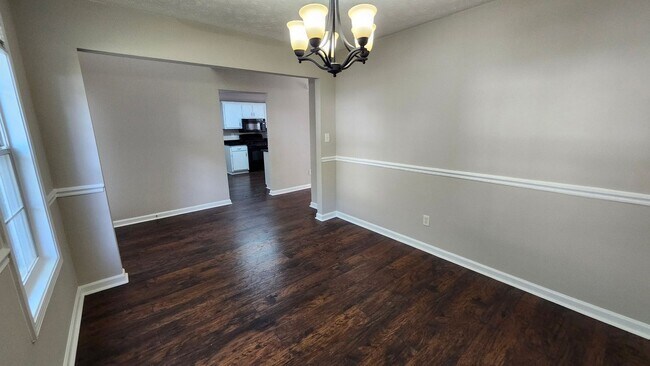 Foto del edificio - 3049 Winding Grove Dr