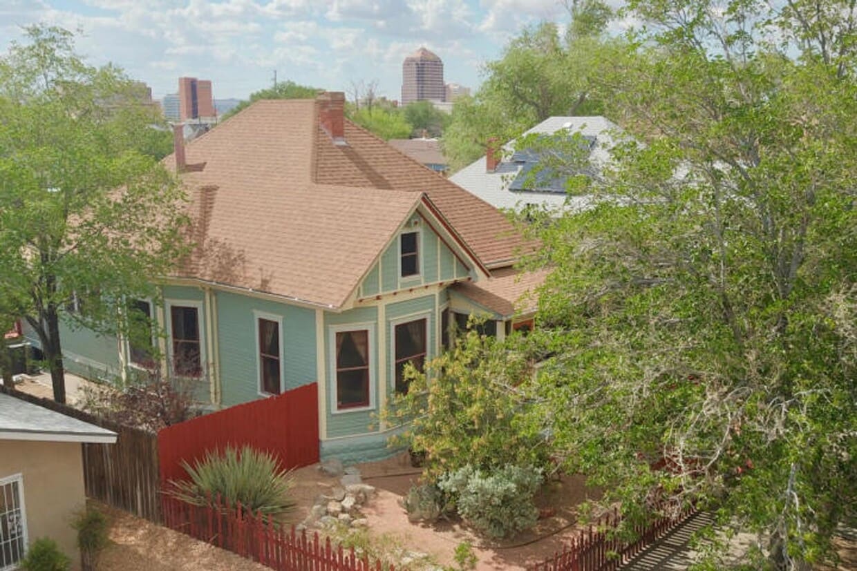 HISTORIC QUEEN ANNE 3 Bedroom 2 Bath - HISTORIC QUEEN ANNE 3 Bedroom  2 Bath