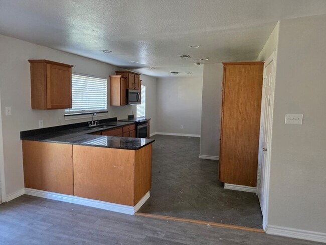 Foto del edificio - 2937 Laramie St