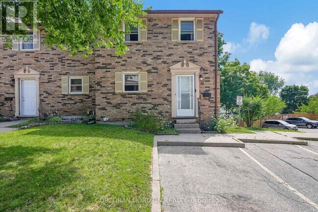 Building Photo - 175 Cedar St