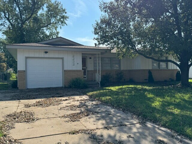 Building Photo - "Charming 3-Bedroom Home in Wichita's Hear...