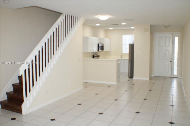 Foto del edificio - 4704 NW 57th Pl