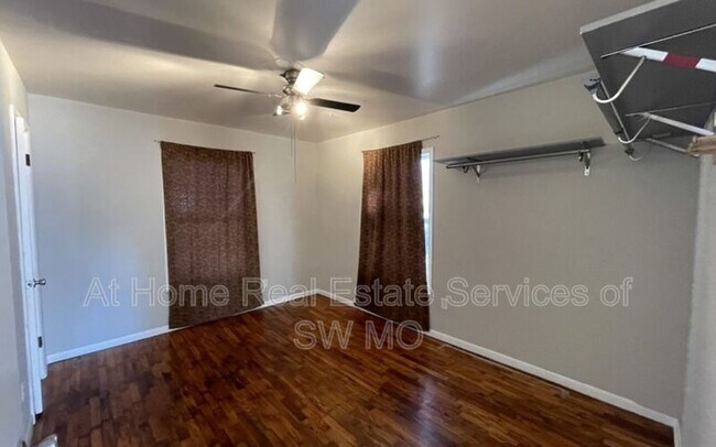 Foto del edificio - 2125 W Nichols St