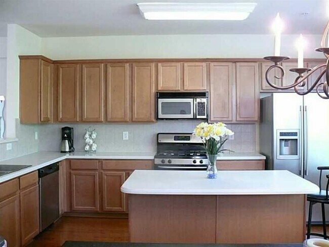 Building Photo - 11351 Musette Cir