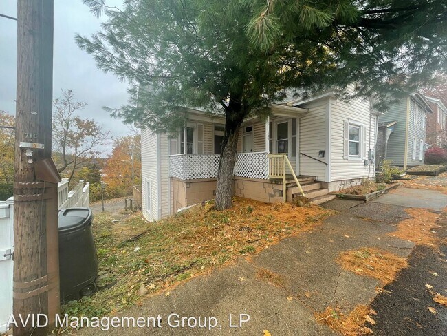 Foto del edificio - 3 br, 2 bath House - 109 E Pitt St