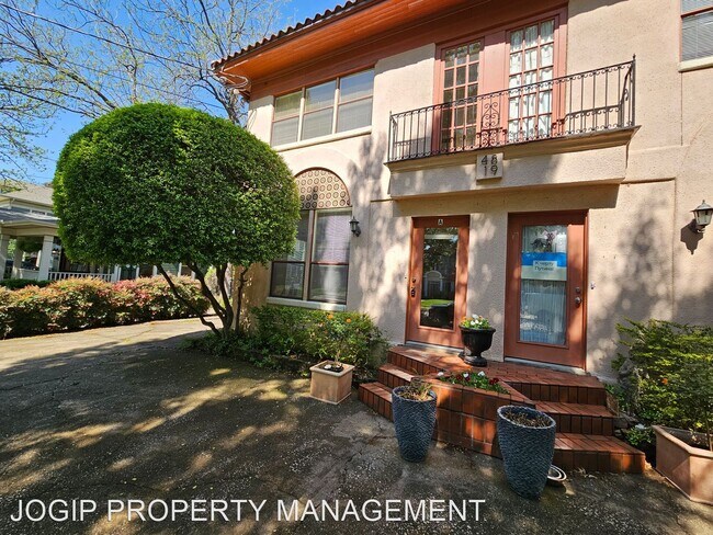Building Photo - 2 br, 2.5 bath House - 4819 Swiss Avenue # A