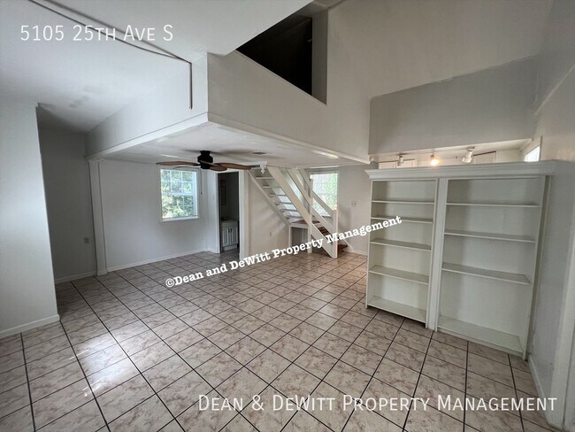Foto del edificio - 5105 25th Ave S