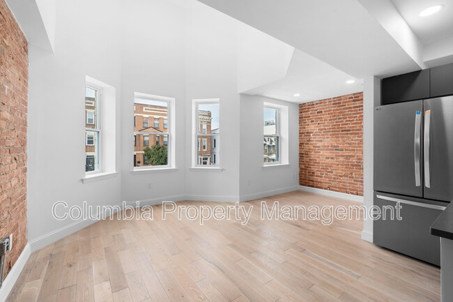 Foto del edificio - 3607 13th St NW