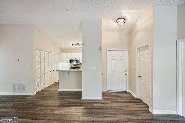 Foto del edificio - 1371 Keys Crossing Dr NE