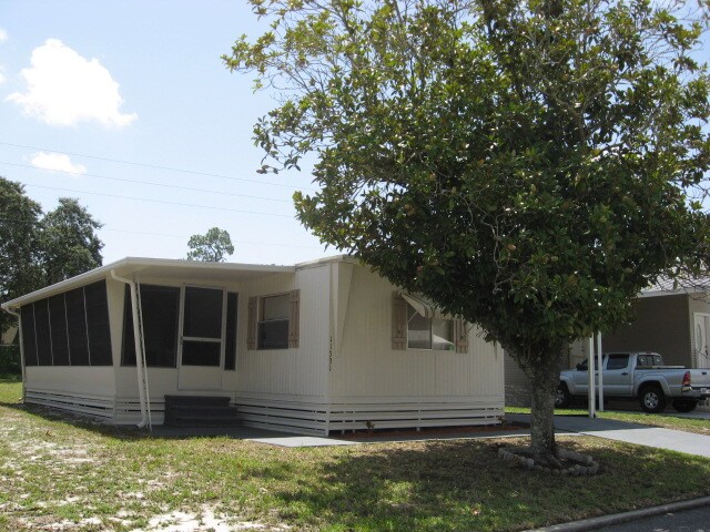 Primary Photo - 11331 Amy Ln