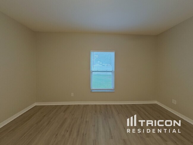 Foto del edificio - 4925 Rockvale Dr