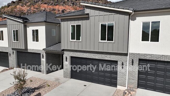 Building Photo - 1549 Mead Ln