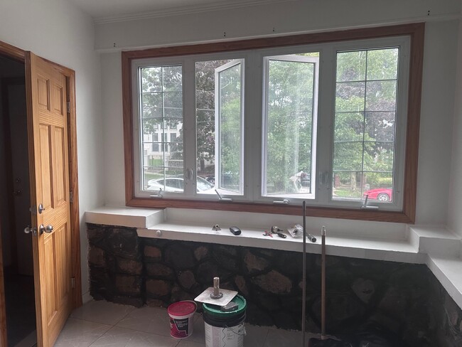 Building Photo - 405 Bement Ave