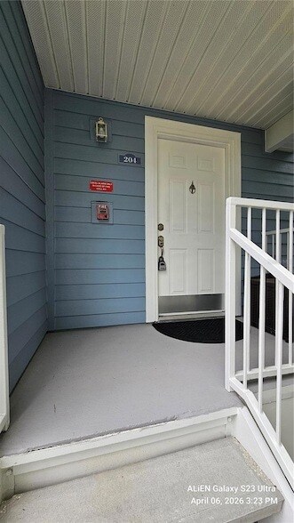 Foto del edificio - 2504 Grassy Point Dr