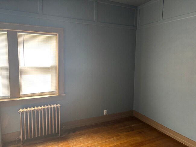 Foto del edificio - 5430 W Burnham St