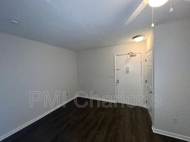 Building Photo - 342 Orchard Trace Ln