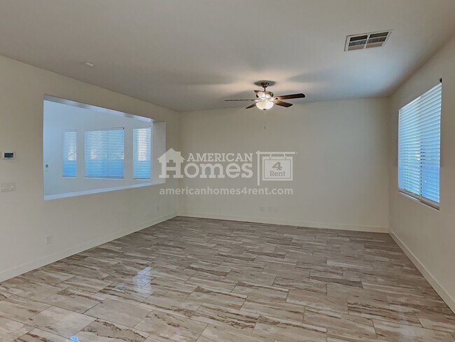 Building Photo - 7577 Mallard Bay Avenue