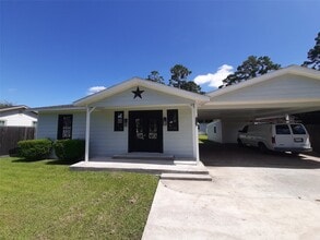 Building Photo - 6115 Glen Lee Dr