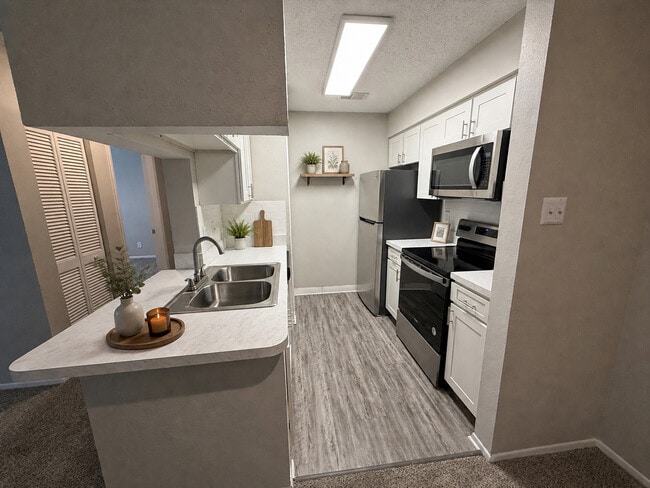 Kitchen - Enclave on East Apartments