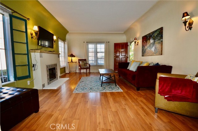 Building Photo - 311 Cloverdale Ave