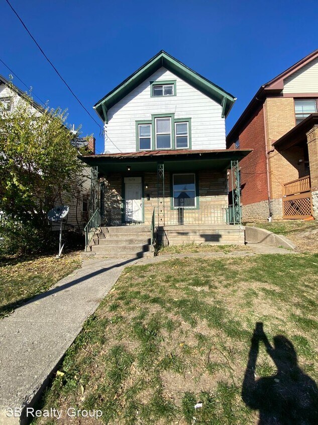 Primary Photo - 5 br, 2 bath House - 3454 Price Ave.