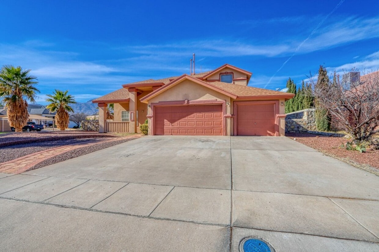 10855 Black Sands Ln, El Paso, TX 79924 House Rental in El Paso, TX