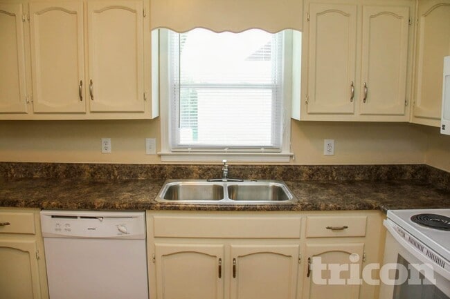 Building Photo - 60 Timber Mill Cir