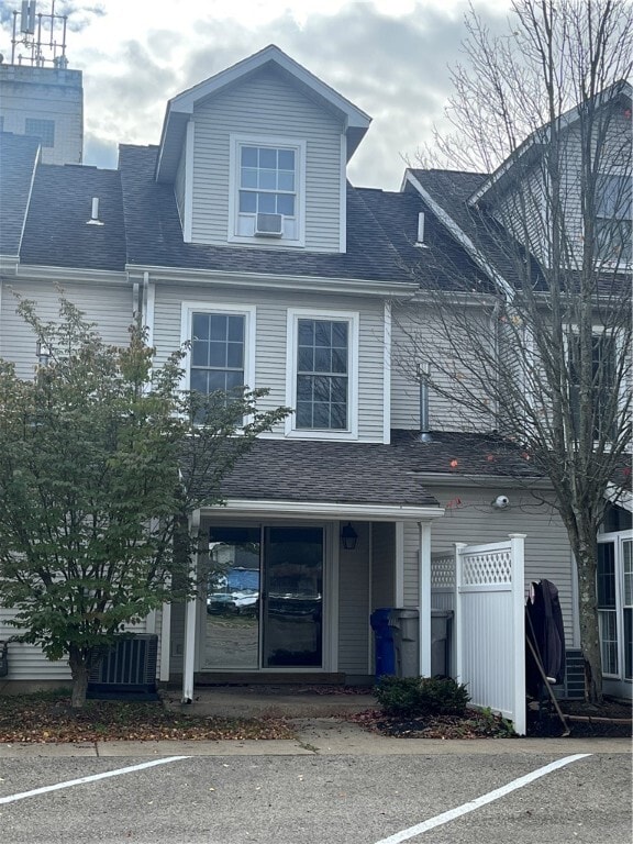 225 W Center St, Meadville, PA 16335 House Rental in Meadville, PA