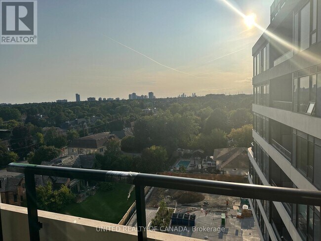 Photo du bâtiment - 8188 Yonge St