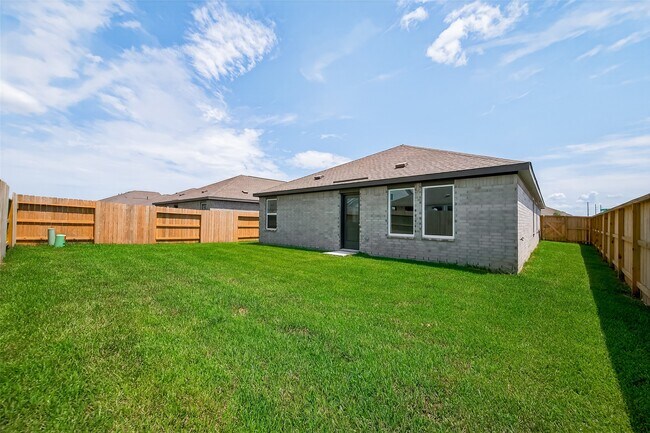 Foto del edificio - 28938 Rustic Windmill Wy