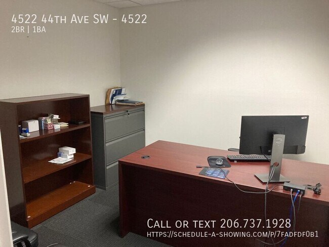 Foto del edificio - 4522 44th Ave SW