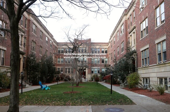 Foto del edificio - 20 Alton Pl