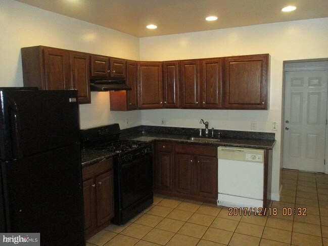 Foto del edificio - 2 br, 2 bath House - 1268 Washington Blvd