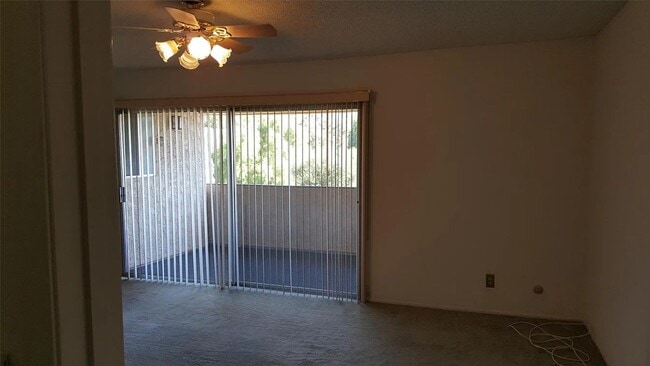 Building Photo - Available Now is a Condo style Townhouse i...