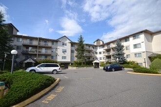 Building Photo - 7694-7694 Evans Rd
