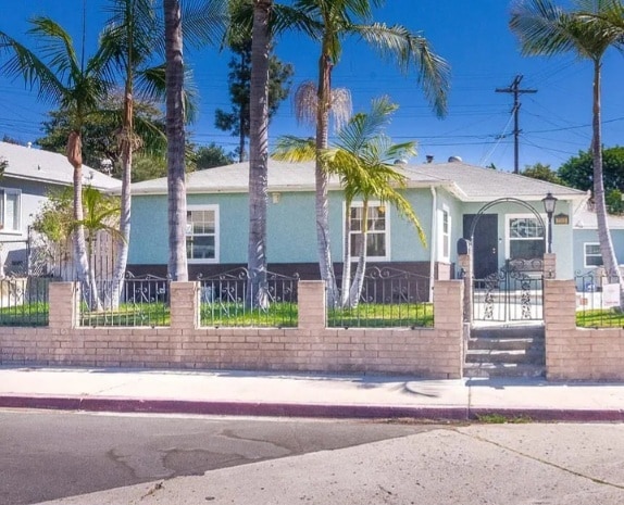 Building Photo - 2203 Ralene St