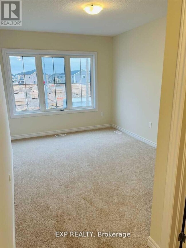 Building Photo - 101 Vanilla Trl