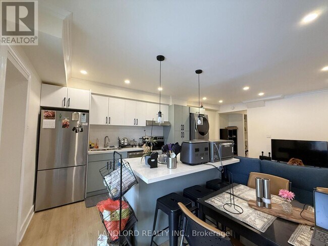 Photo du bâtiment - 107 Nairn Ave