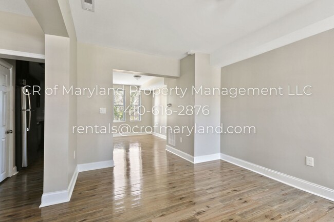 Foto del edificio - WAITLIST APPLICATIONS ONLY