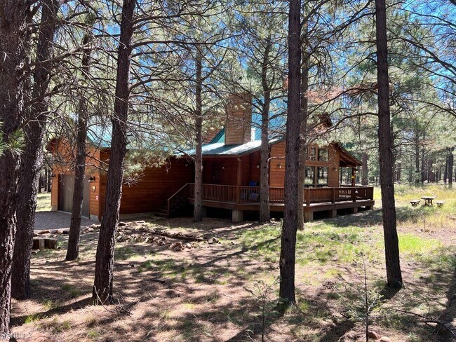 Building Photo - 3 br, 2 bath House - 930 Rainbow Mine Road