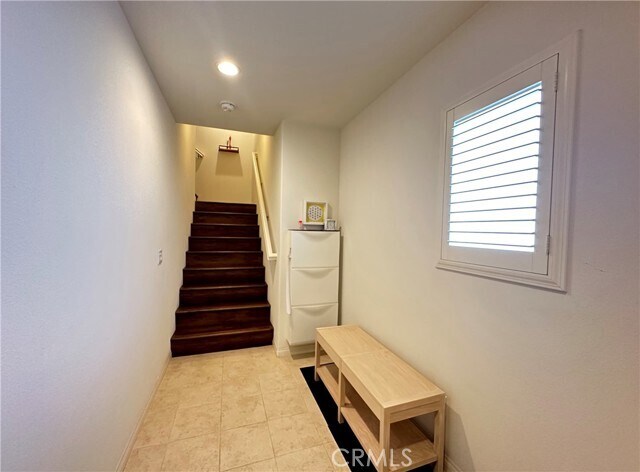 Foto del edificio - 15310 Jasmine Ln