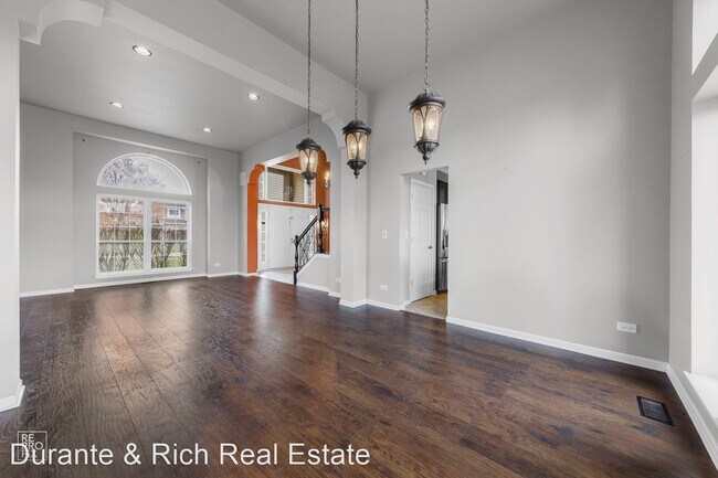 Foto del edificio - 5 br, 3.5 bath House - 1171 Heavens Gate